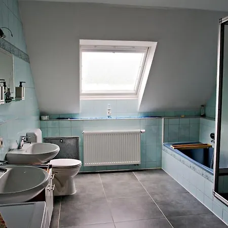 Waldeck: Wald Und Sauna Apartment